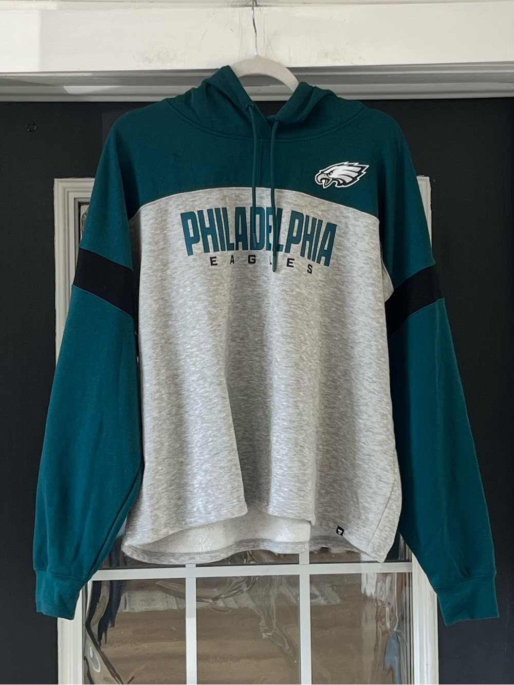Fanatics Philadelphia Eagles NFL football crop box hoodie